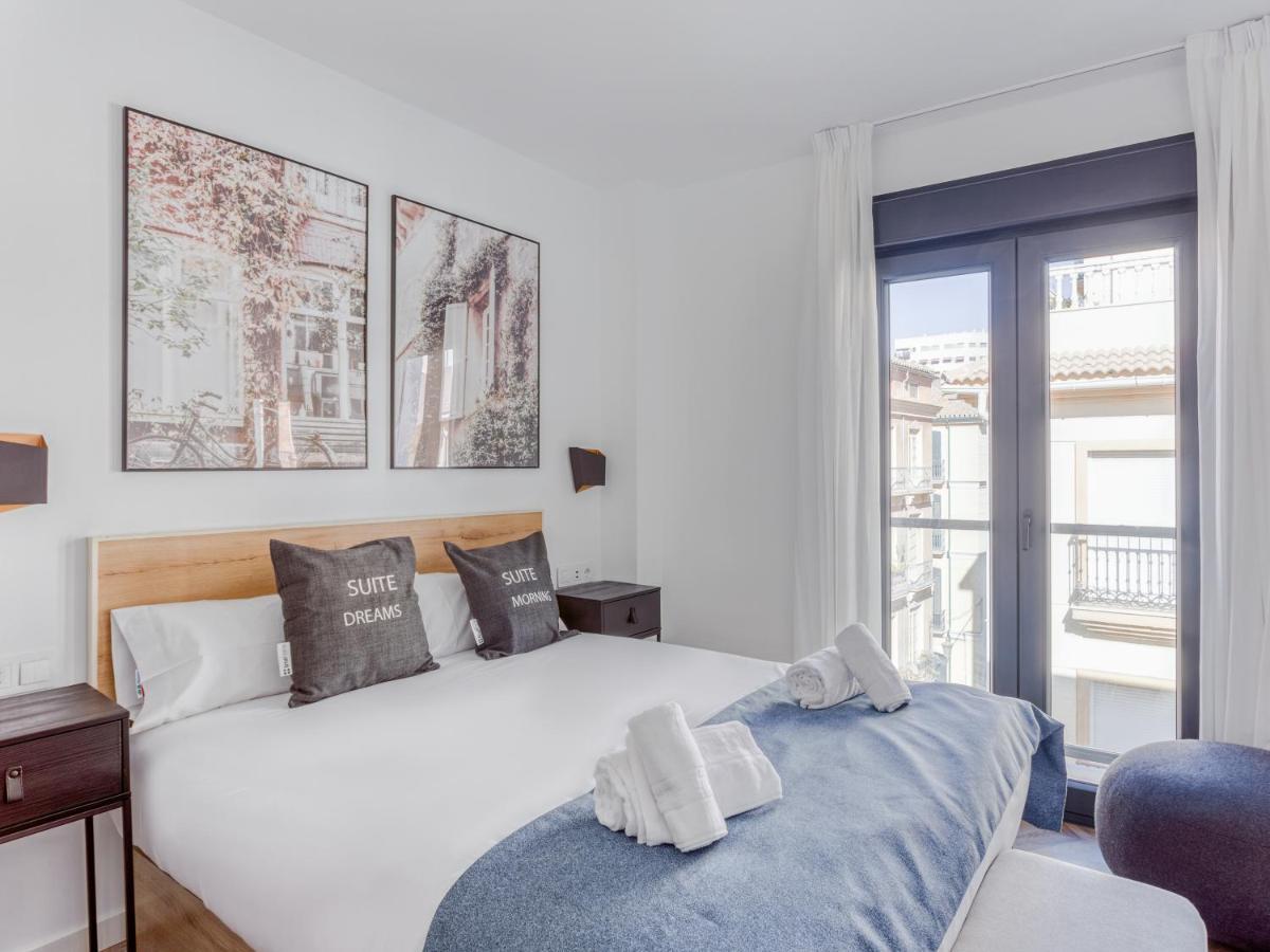 Two-Bedroom Apartment,1167605728:JPEG
